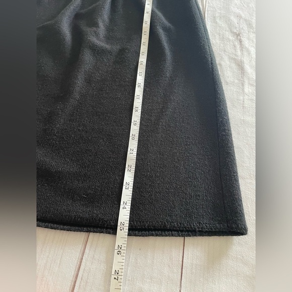 Elegant Vintage High Waisted A-Line Skirt Women’s 8 Black Pull On Elastic Waist - Picture 9 of 9